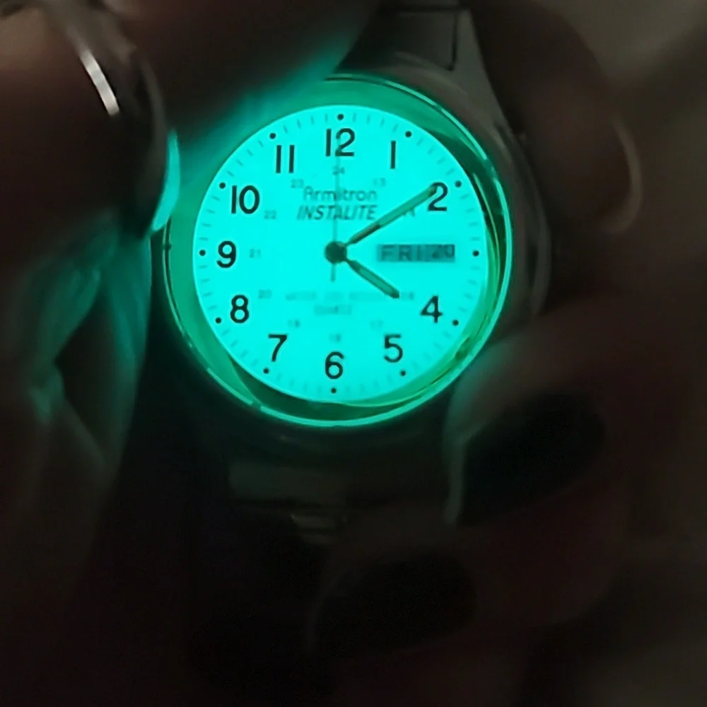 Armitron Instalite White Dial 36mm‎ Day Date 24h Quartz Mens Watch, New Battery